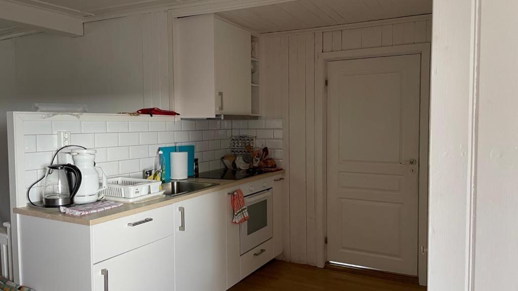 Manus Ferienwohnung Brevik  Экстерьер фото